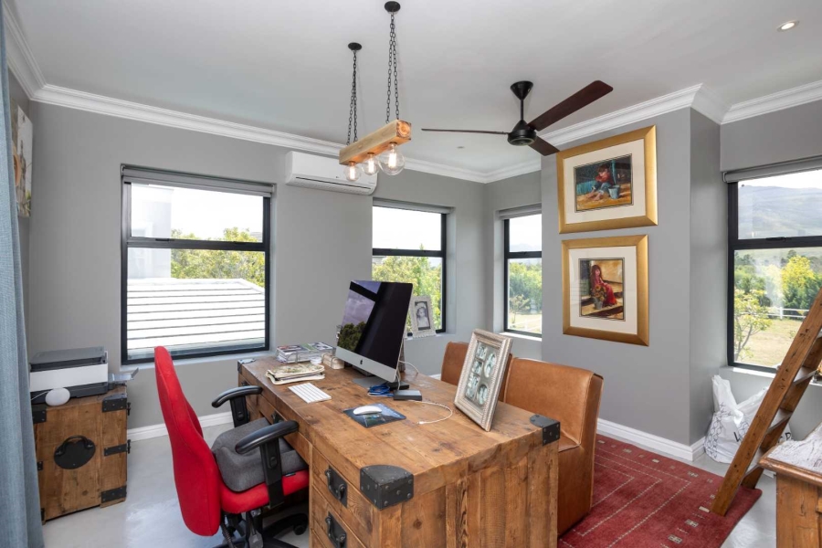 4 Bedroom Property for Sale in Val De Vie Estate Western Cape